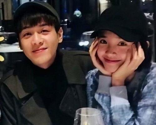 娱乐圈吃瓜的群,揭秘明星幕后故事,揭秘娱乐圈真相 第3张 娱乐圈吃瓜的群,揭秘明星幕后故事,揭秘娱乐圈真相 第3张